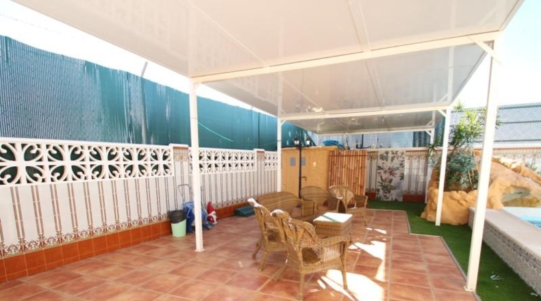 Аликанте - Torrevieja - 830m2