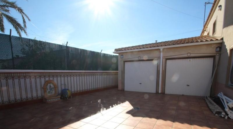 Аликанте - Torrevieja - 830m2