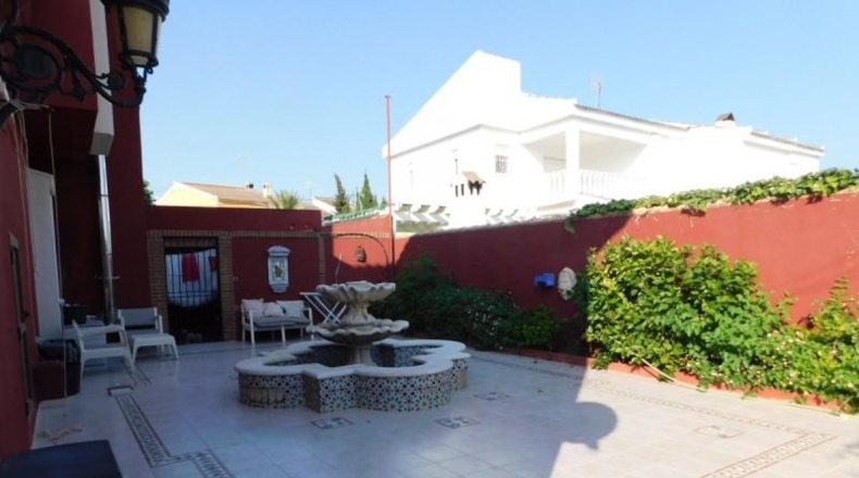 Alicante - Torrevieja - 1066m2