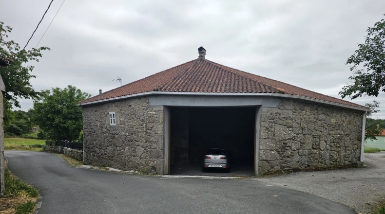 Lugo - Chantada - 300m2