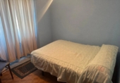Дом с участком на продажу в городе Pedrafita do Cebreiro. Фото