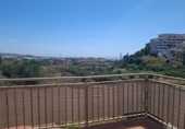 Дом с участком на продажу в городе Benalmádena Фото
