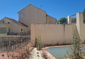 Дом с участком на продажу в городе Benalmádena Фото