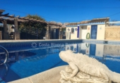 Chalet independiente con terreno en venta en L'Alfàs del Pi ref: TR364806 foto