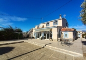 Chalet independiente con terreno en venta en L'Alfàs del Pi ref: TR364806 foto