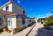 Chalet independiente con terreno en venta en L'Alfàs del Pi ref: TR364806 foto