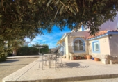 Chalet independiente con terreno en venta en L'Alfàs del Pi ref: TR364806 foto