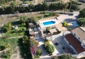 Chalet independiente con terreno en venta en L'Alfàs del Pi ref: TR364806 foto