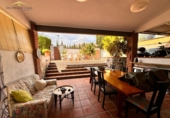 Chalet independiente con terreno en venta en Málaga ref: TR91884 foto