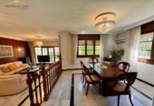 Chalet independiente con terreno en venta en Málaga ref: TR91884 foto