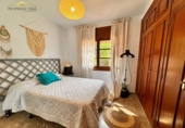 Chalet independiente con terreno en venta en Málaga ref: TR91884 foto