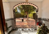 Chalet independiente con terreno en venta en Málaga ref: TR91884 foto