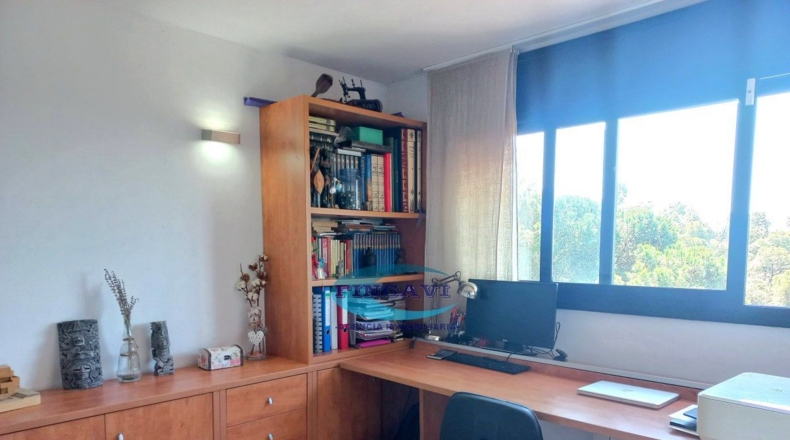 Barcelona - l'Ametlla del Vallès - 480m2