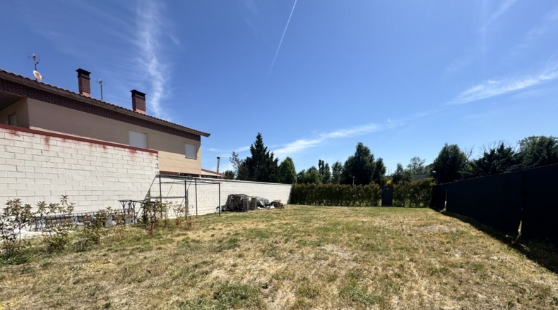 Valladolid - Laguna de Duero - 392m2