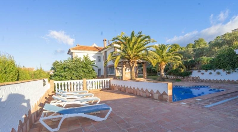Малага - Alhaurín el Grande - 1300m2