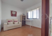 Chalet independiente con terreno en alquiler en la España, Dos Hermanas, ref: TR412451 foto