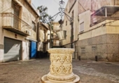 Дом с участком на продажу в городе Orihuela Фото