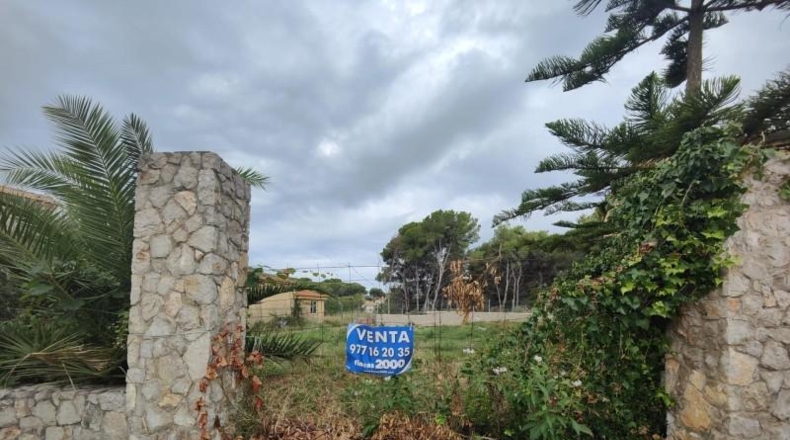 Navarra - Cortes - 401m2