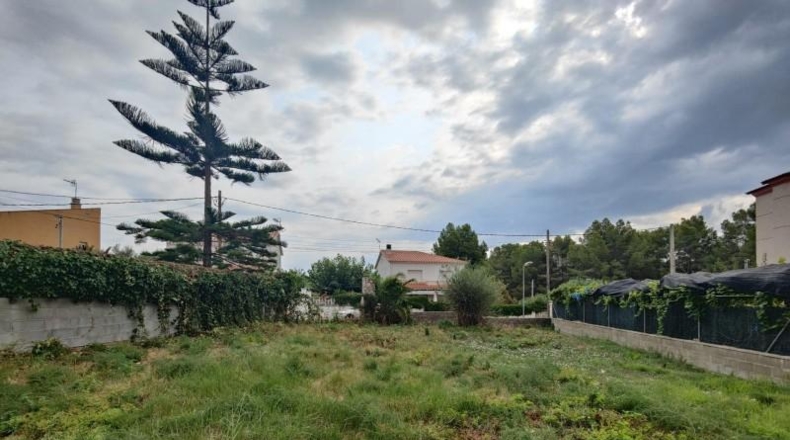 Navarra - Cortes - 401m2