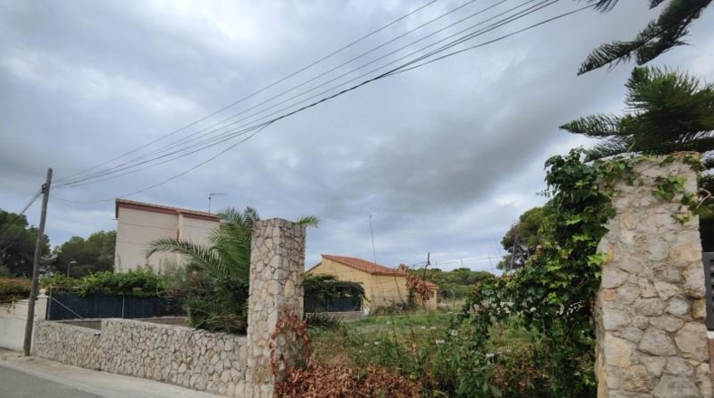 Navarra - Cortes - 401m2
