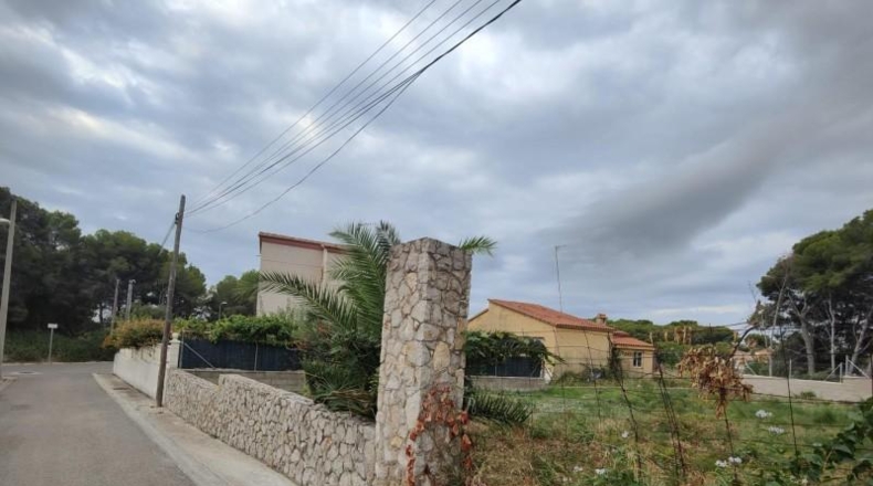 Navarra - Cortes - 401m2