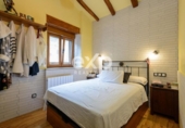 Detached villa with land for sale on España, Pola de Lena, ref: TR412337 photo