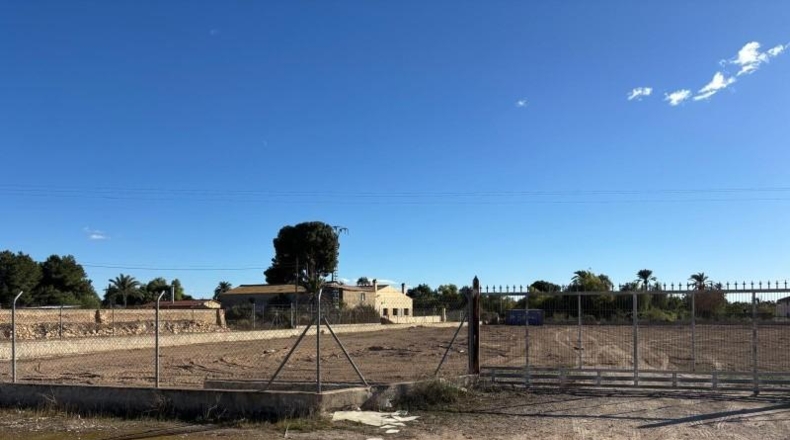 Alicante - Elche - 10501m2