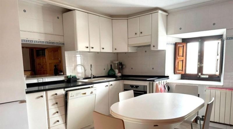 Burgos - Castellanos de Castro - 330m2
