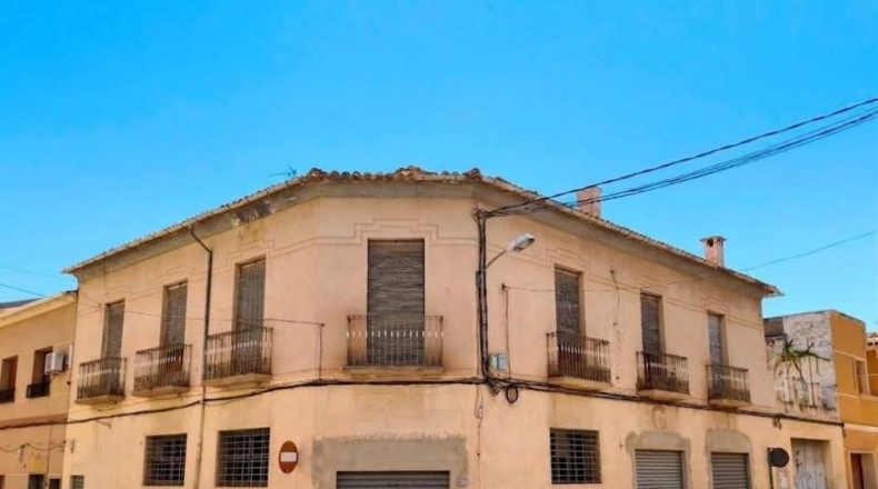 Alicante - Новельда - 415m2