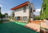 Chalet independiente con terreno en venta en la España, Padul, ref: TR412391 foto