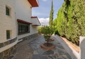 Chalet independiente con terreno en venta en la España, Padul, ref: TR412391 foto