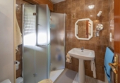 Chalet independiente con terreno en venta en la España, Padul, ref: TR412391 foto