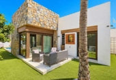 Chalet independiente con terreno en venta en la España, Orihuela, ref: TR406058 foto
