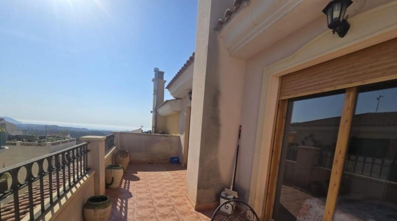 Alicante - la Nucia - 208m2