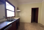Дом с участком на продажу в городе Cala Santanyí Фото