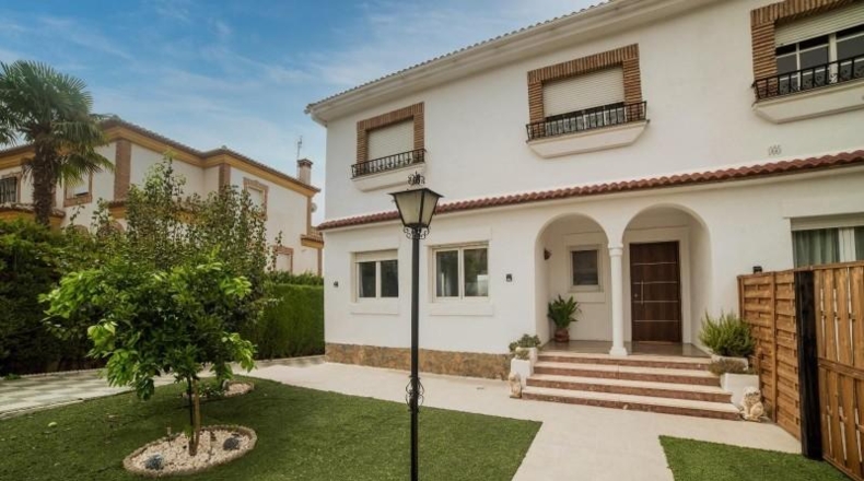 Granada - Padul - 721m2