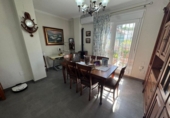 Отдельно стоящий дом с участком на продажу в городе Cartaya Фото