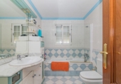 Chalet independiente con terreno en venta en la España, Maracena, ref: TR412441 foto