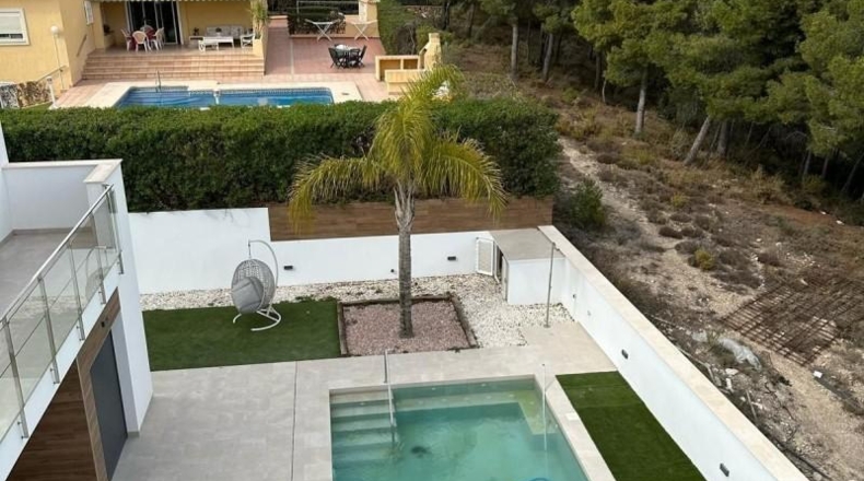Alicante - La Nucía - 213m2