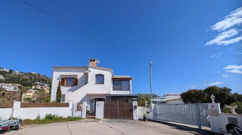 Gerona - Roses - 629m2