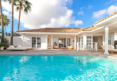 Villa con terreno en venta en Benahavís ref: TR235385 foto