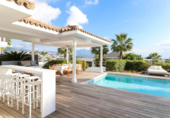 Villa con terreno en venta en Benahavís ref: TR235385 foto