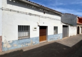 Casa de pueblo en venta en Navalvillar de Pela ref: TR412507 foto