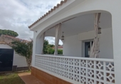 Chalet independiente con terreno en venta en Chiclana de la Frontera ref: TR411023 foto