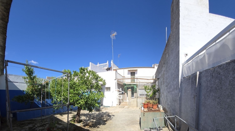 Sevilla - Pilas - 224m2