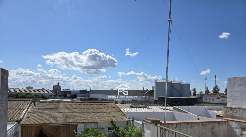 Sevilla - Pilas - 224m2