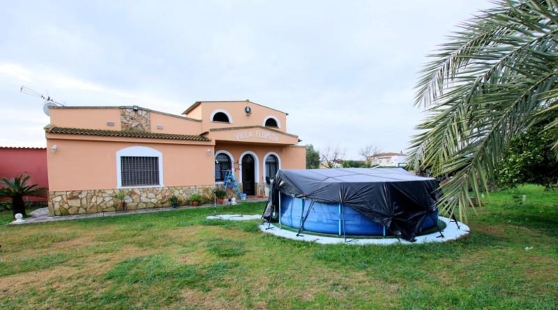 Бадахос - Montijo - 2709m2