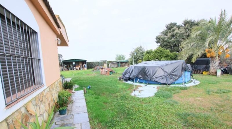 Бадахос - Montijo - 2709m2