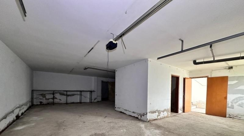 Жирона - Bescanó - 844m2