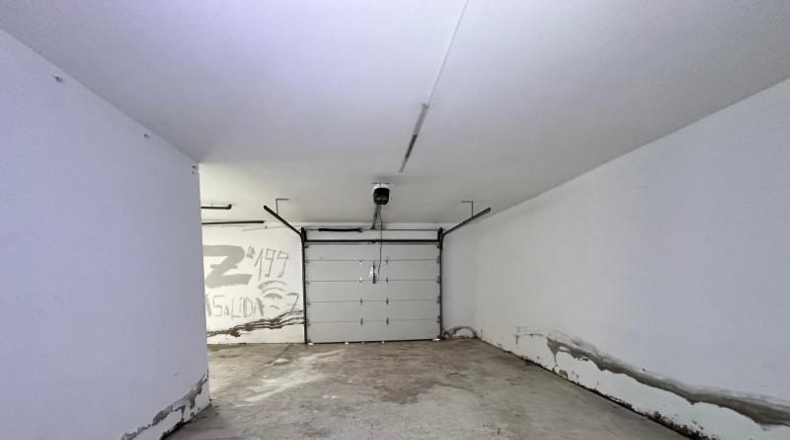 Жирона - Bescanó - 844m2